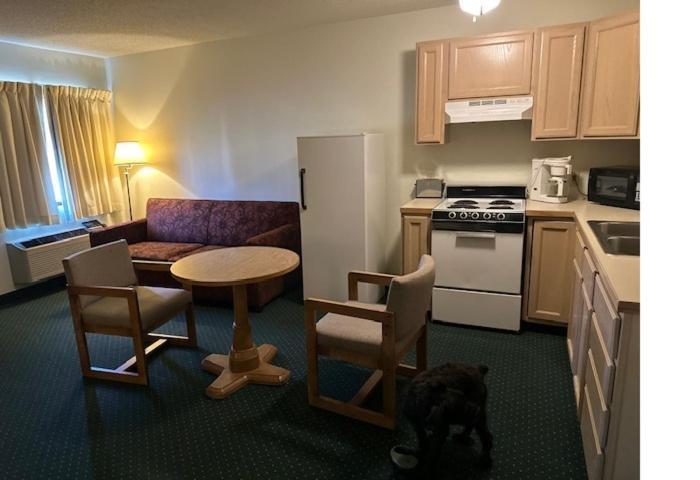 Oakridge Motel Newaygo Ngoại thất bức ảnh